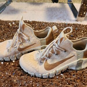 Nike Beige and Gold Sneakers